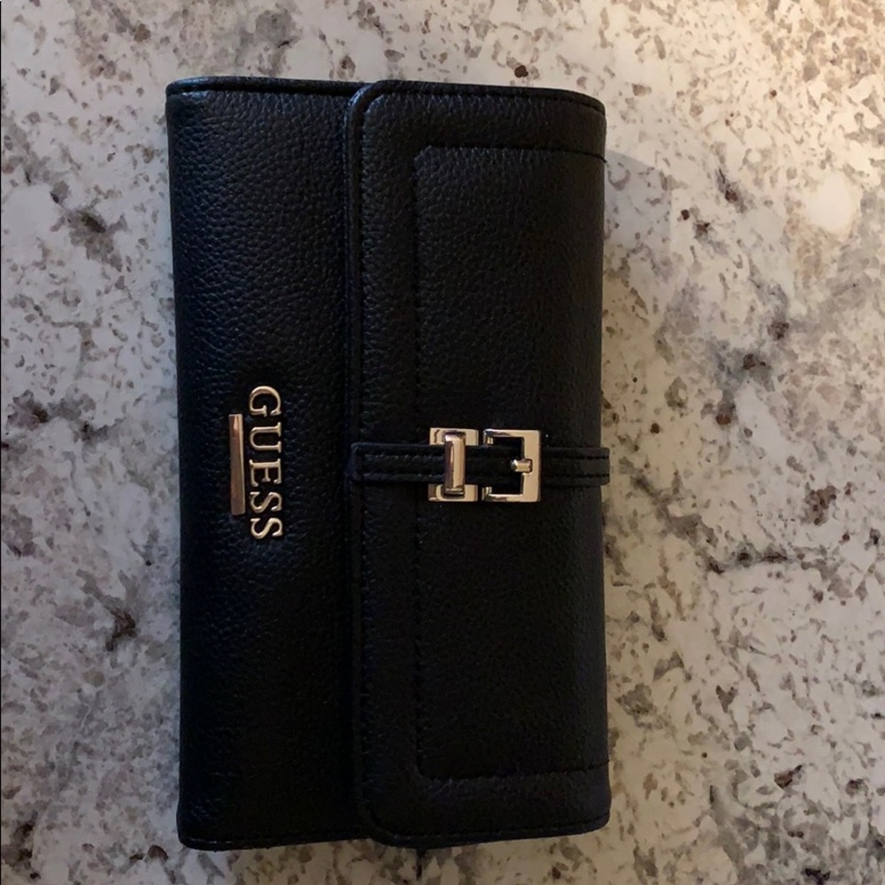 Guess Wallet